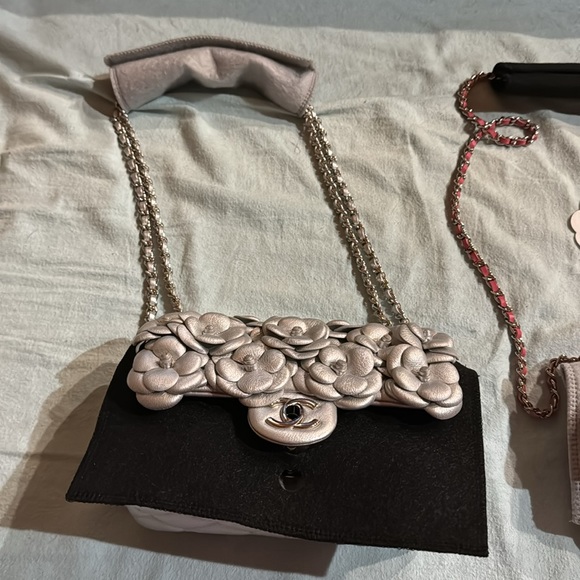 LUXURY PURSE CHAIN PROTECTORS. - Picture 5 of 5